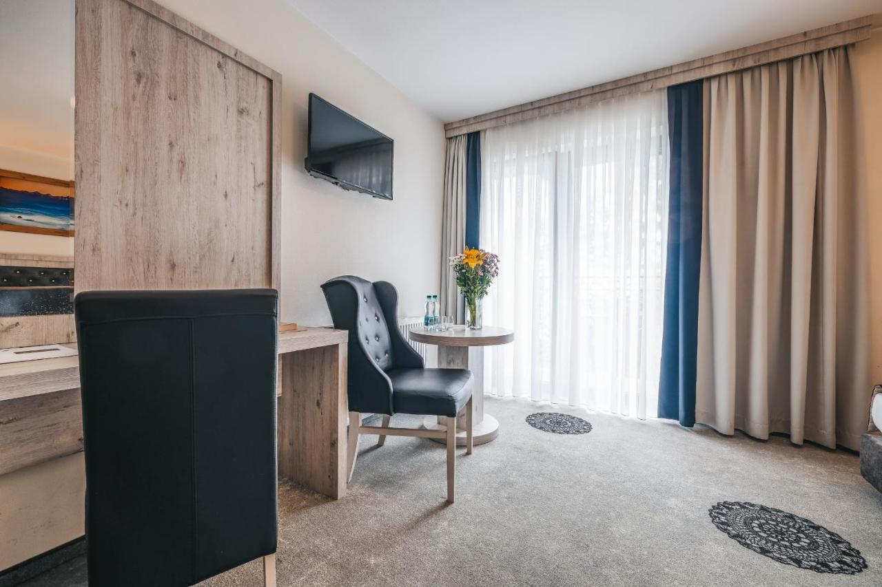 Grand Tatry - Miejsce Na Wyjatkowy Pobyt Dla Ciebie I Twojej Rodziny! - Sauna I Jacuzzi Wliczone W Cene Pobytu -10 Minut Pieszo Od Term Bania Bialka Tatrzanska Dış mekan fotoğraf